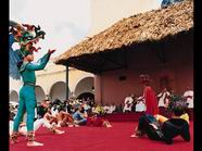 Stare azteckie tace podczas spotkania ze wszystkimi wsplnotami autochtonicznej ludnoci Ameryki, ktre odbyo si w sanktuarium Matki Boskiej z Izamal.